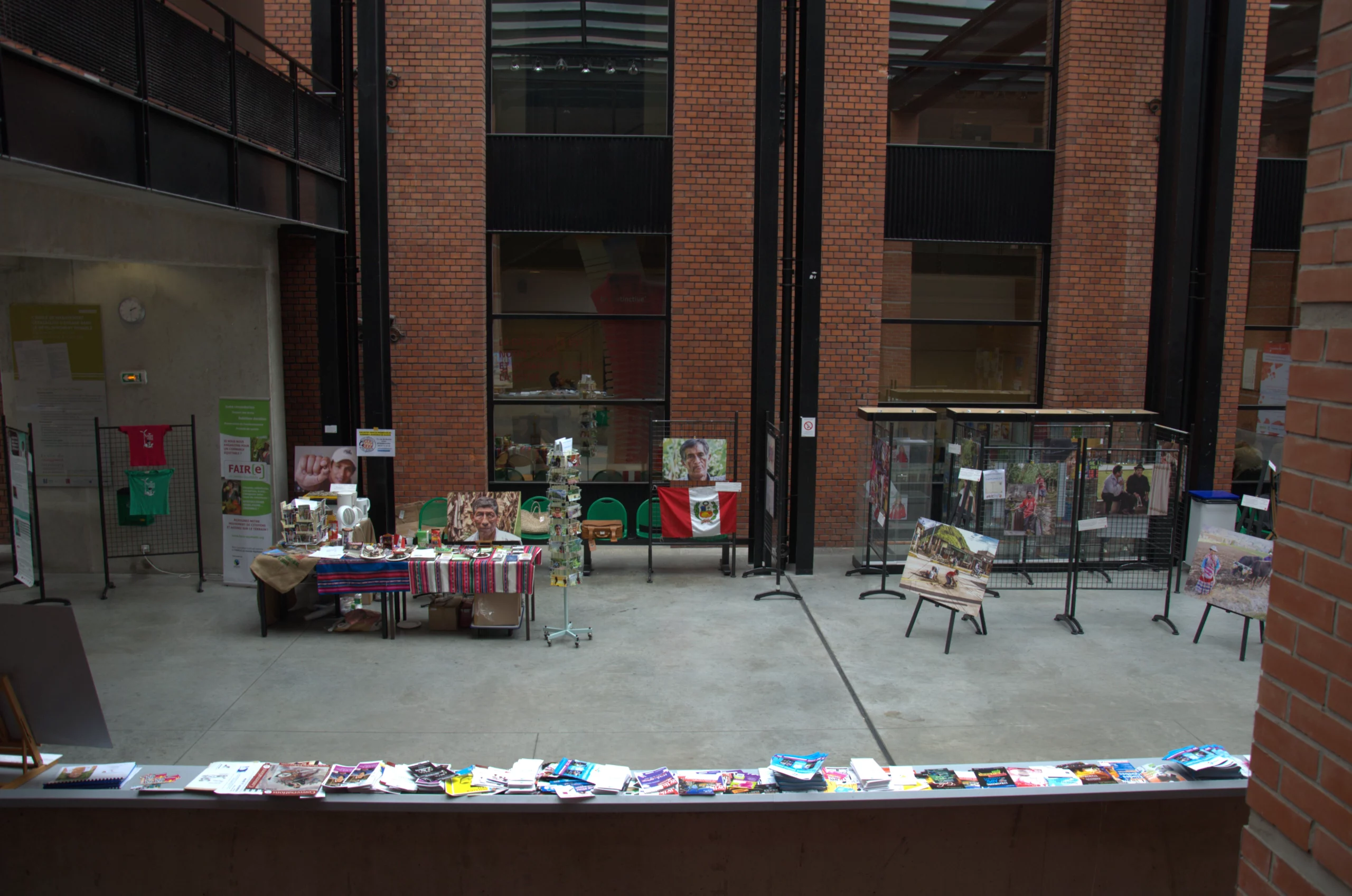 Exposition au Pôle Économie Gestion de l'Université de Strasbourg